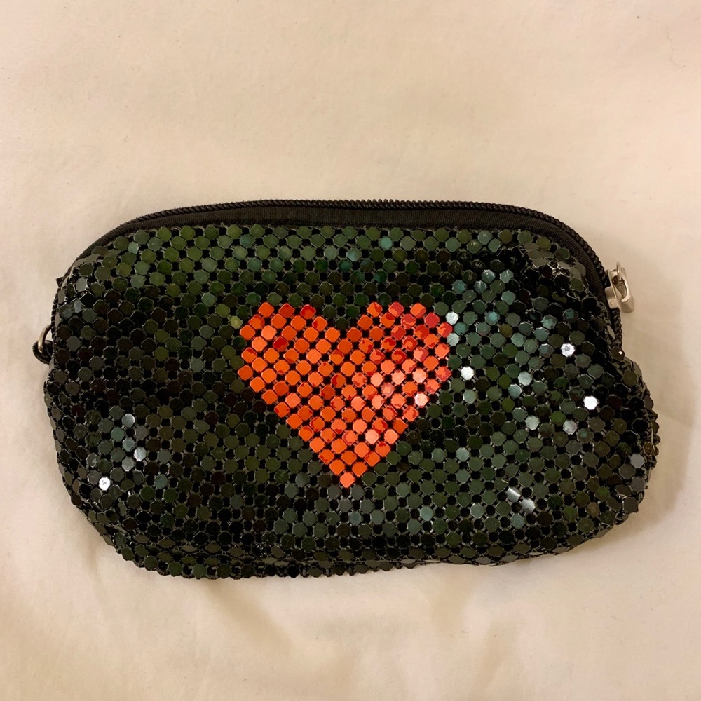 Heart “chain mailed” clutch